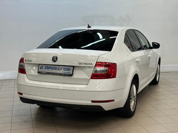 Skoda Octavia III (A7) Рестайлинг с пробегом 2018 года, цена 1 290 000 рублей, 186905 км, лифтбек, Автокод Объявления