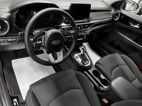 Kia Cerato IV с пробегом 2021 года, цена 1 780 000 рублей, 136275 км, седан, Автокод Объявления
