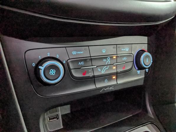 Ford Focus III Рестайлинг с пробегом 2019 года, цена 1 390 000 рублей, 42150 км, хэтчбек, Автокод Объявления