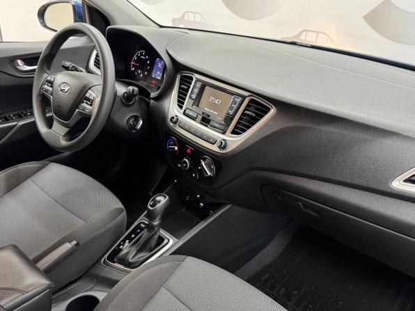 Hyundai Solaris II Рестайлинг с пробегом 2022 года, цена 1 630 000 рублей, 83888 км, седан, Автокод Объявления
