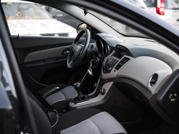 Chevrolet Cruze I с пробегом 2012 года, цена 570 000 рублей, 207689 км, хэтчбек, Автокод Объявления