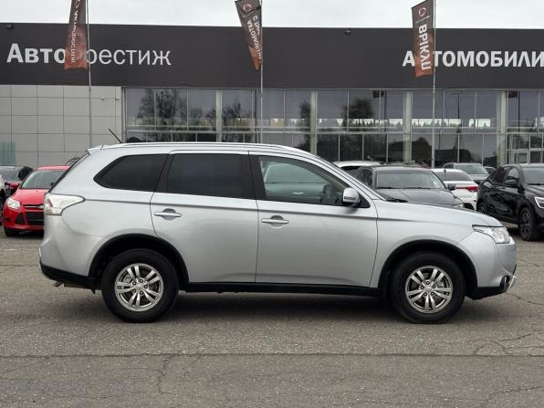 Mitsubishi Outlander III Рестайлинг с пробегом 2014 года, цена 1 549 000 рублей, 187000 км, внедорожник, Автокод Объявления