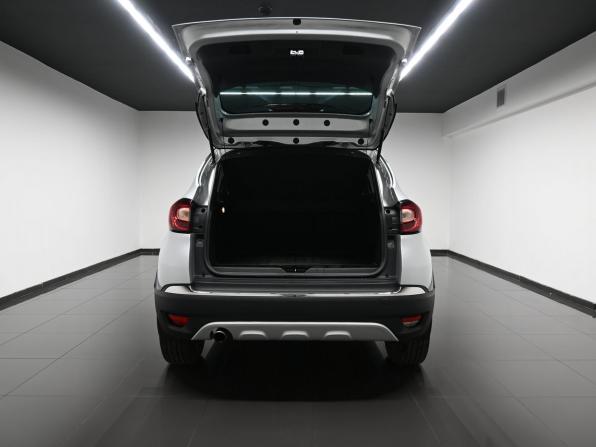 Renault Kaptur I с пробегом 2016 года, цена 1 645 000 рублей, 128807 км, внедорожник, Автокод Объявления