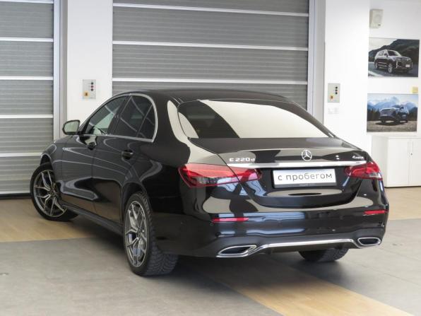 Mercedes-Benz E-Класс V (W213 S213 C238) Рестайлинг с пробегом 2021 года, цена 3 920 000 рублей, 151479 км, седан, Автокод Объявления
