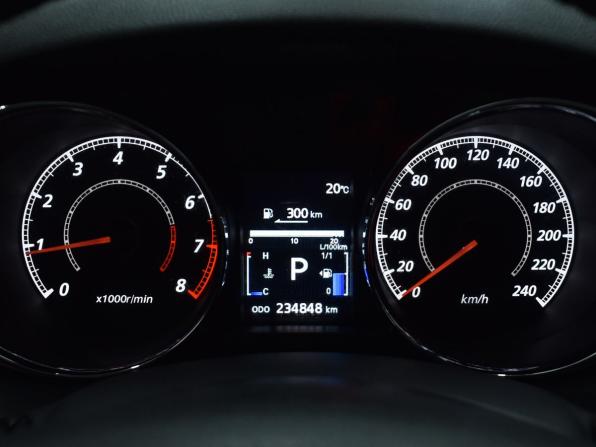 Mitsubishi ASX I с пробегом 2012 года, цена 1 049 999 рублей, 234847 км, внедорожник, Автокод Объявления