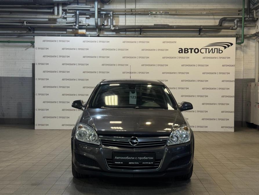 Opel Astra H Рестайлинг Санкт-Петербург  - изображение 2