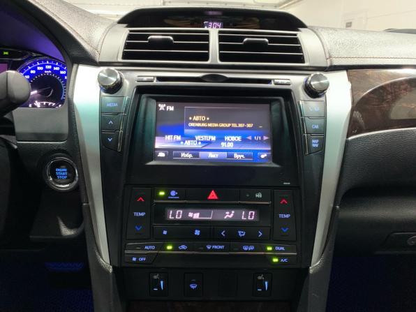 Toyota Camry VII (XV50) Рестайлинг с пробегом 2015 года, цена 1 620 000 рублей, 224659 км, седан, Автокод Объявления