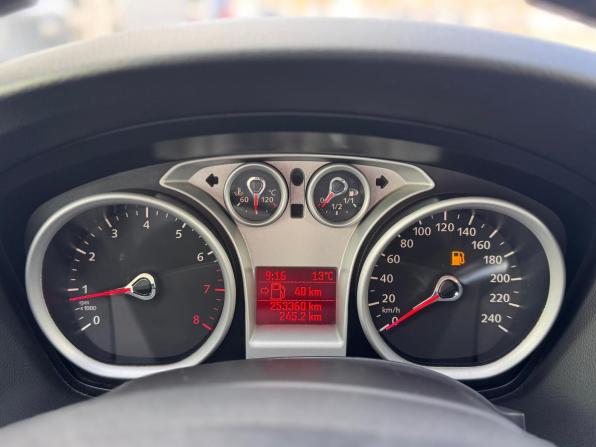 Ford Focus II Рестайлинг с пробегом 2011 года, цена 625 000 рублей, 253360 км, седан, Автокод Объявления