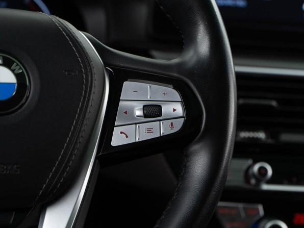 BMW 5 серии VII (G30/G31/G38) Рестайлинг с пробегом 2021 года, цена 4 635 999 рублей, 110022 км, седан, Автокод Объявления