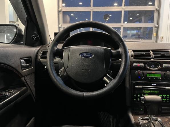 Ford Mondeo III Рестайлинг с пробегом 2006 года, цена 355 000 рублей, 255698 км, седан, Автокод Объявления