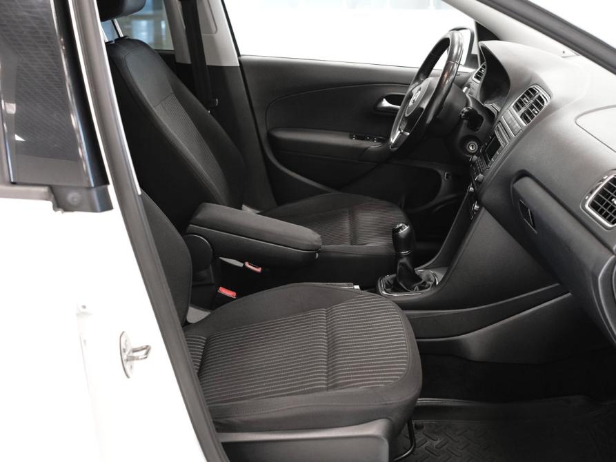 Volkswagen Polo V Самара  - изображение 14
