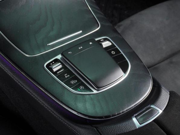 Mercedes-Benz E-Класс V (W213 S213 C238) Рестайлинг с пробегом 2020 года, цена 4 450 000 рублей, 104176 км, седан, Автокод Объявления