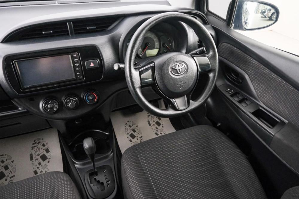 Toyota Vitz III (XP130) Рестайлинг 2 Красноярск  - изображение 10