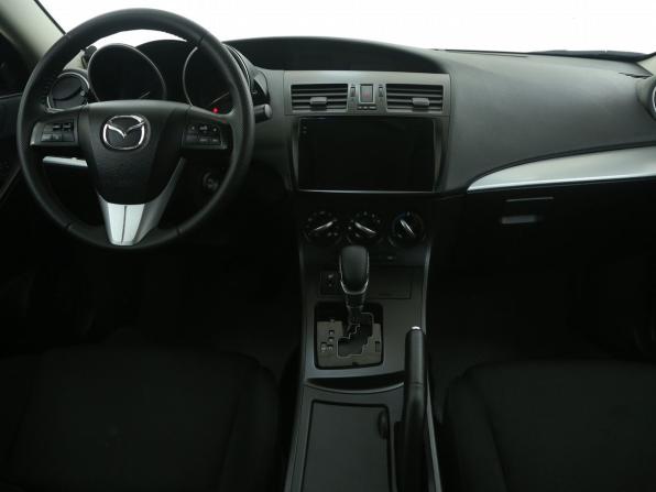 Mazda 3 II (BL) Рестайлинг с пробегом 2012 года, цена 937 000 рублей, 134000 км, седан, Автокод Объявления