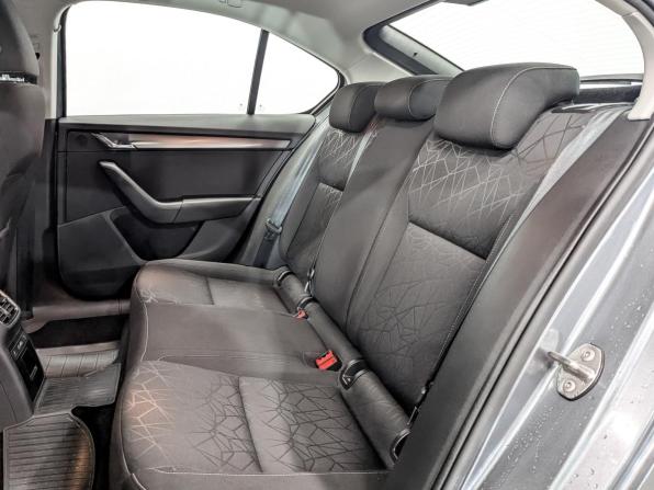 Skoda Octavia III (A7) Рестайлинг с пробегом 2020 года, цена 1 835 000 рублей, 76357 км, лифтбек, Автокод Объявления