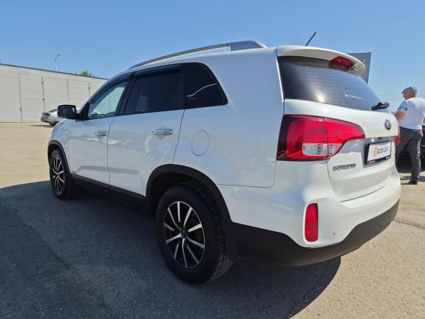 Kia Sorento II Рестайлинг с пробегом 2014 года, цена 1 430 000 рублей, 241170 км, внедорожник, Автокод Объявления