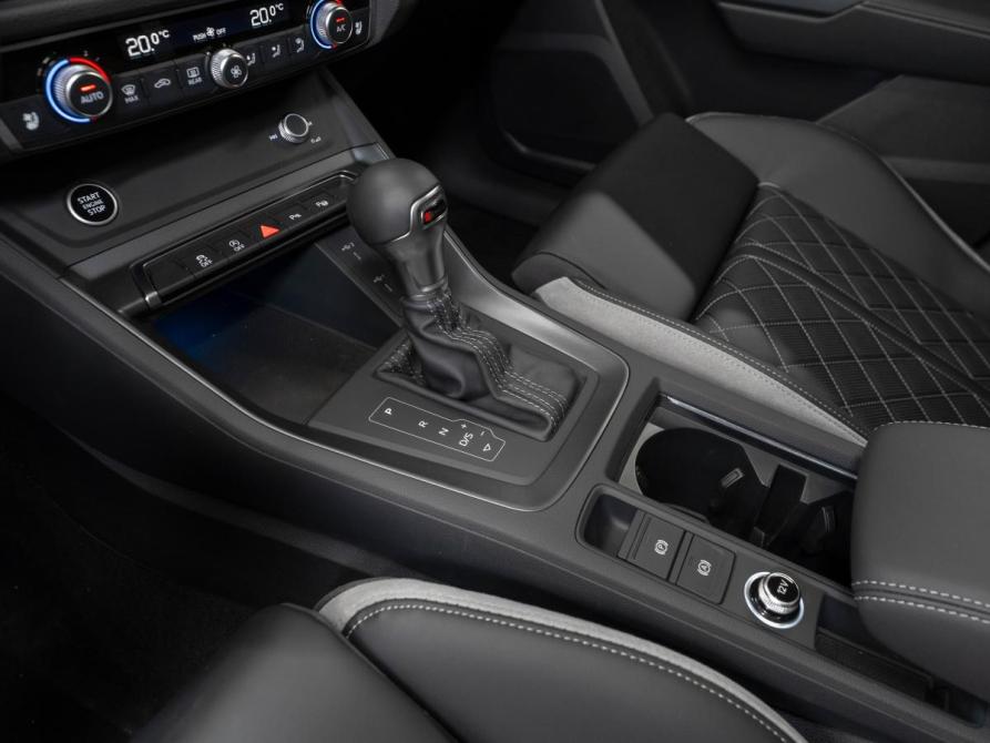 Audi Q3 II (F3) Москва  - изображение 16