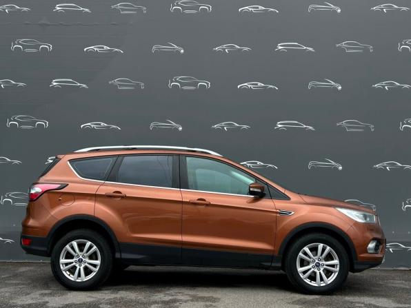 Ford Kuga II Рестайлинг с пробегом 2019 года, цена 1 598 600 рублей, 173304 км, внедорожник, Автокод Объявления