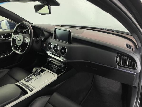 Kia Stinger I с пробегом 2018 года, цена 3 399 000 рублей, 42622 км, лифтбек, Автокод Объявления