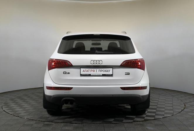 Audi Q5 I (8R) с пробегом 2011 года, цена 1 750 000 рублей, 130590 км, внедорожник, Автокод Объявления