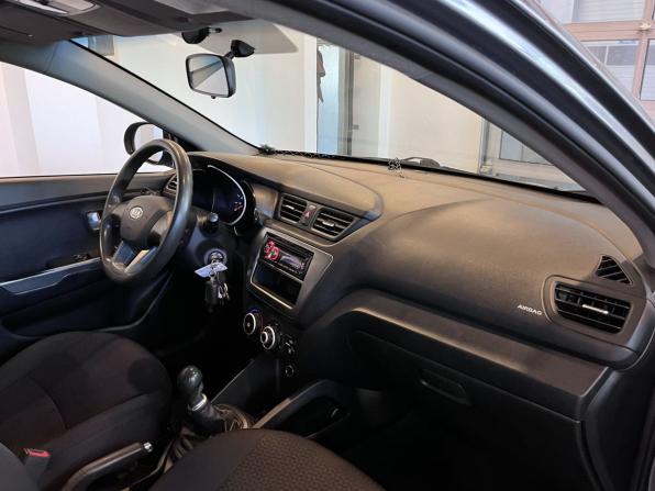 Kia Rio III с пробегом 2012 года, цена 595 000 рублей, 280625 км, седан, Автокод Объявления