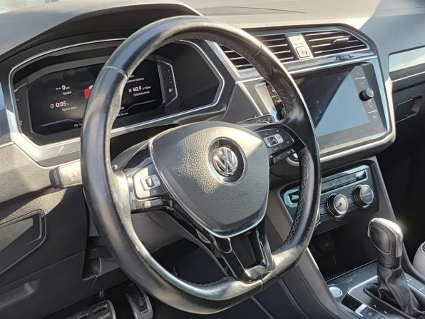 Volkswagen Tiguan II с пробегом 2019 года, цена 2 543 000 рублей, 87789 км, внедорожник, Автокод Объявления