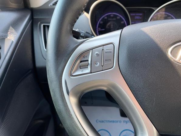 Hyundai ix35 I с пробегом 2012 года, цена 1 338 500 рублей, 175507 км, внедорожник, Автокод Объявления