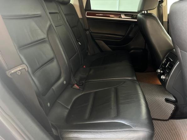 Volkswagen Touareg II с пробегом 2010 года, цена 1 900 000 рублей, 241319 км, внедорожник, Автокод Объявления