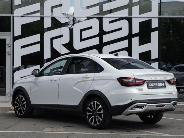 Lada (ВАЗ) Vesta I Рестайлинг (NG) с пробегом 2023 года, цена 1 299 000 рублей, 56173 км, седан, Автокод Объявления