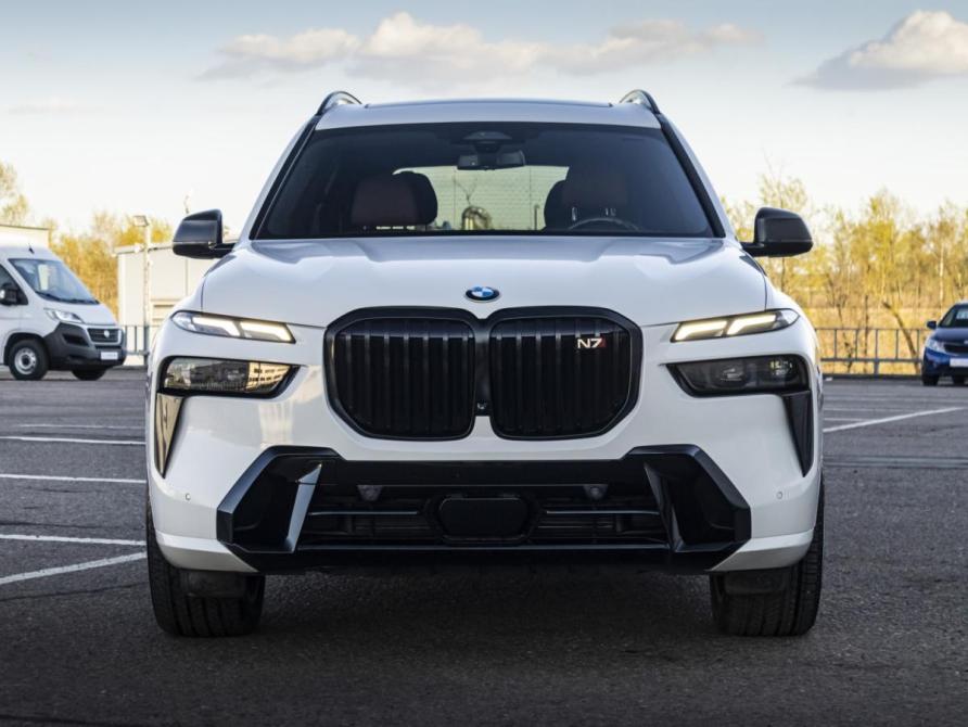 BMW X7 I (G07) Рестайлинг Москва  - изображение 3