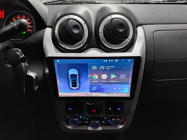 Renault Sandero I с пробегом 2013 года, цена 800 000 рублей, 87300 км, хэтчбек, Автокод Объявления