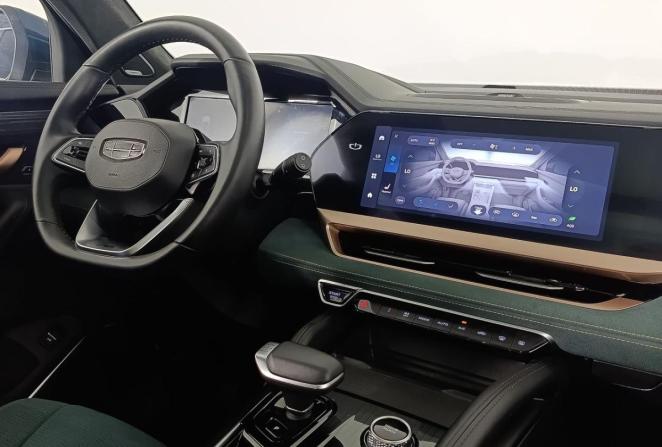 Geely Monjaro I с пробегом 2024 года, цена 3 230 000 рублей, 88927 км, внедорожник, Автокод Объявления