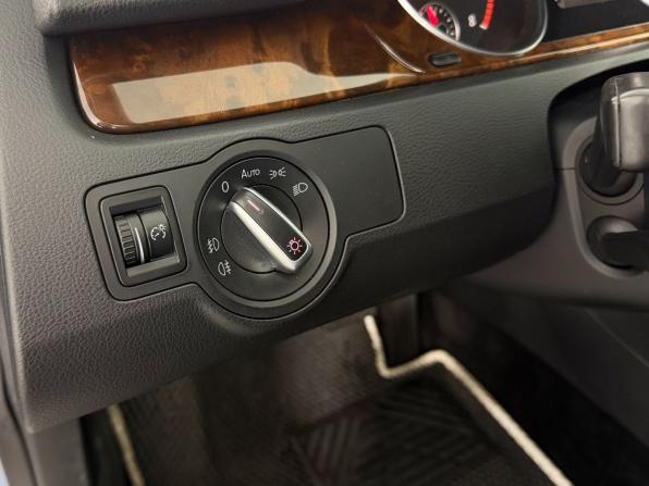 Volkswagen Passat B7 с пробегом 2011 года, цена 1 150 000 рублей, 269231 км, седан, Автокод Объявления