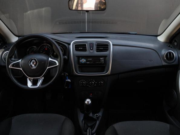 Renault Sandero II Рестайлинг с пробегом 2020 года, цена 1 100 000 рублей, 108276 км, хэтчбек, Автокод Объявления
