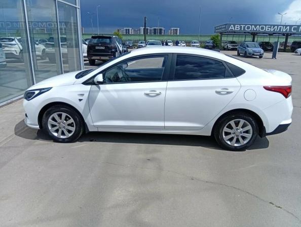 Hyundai Solaris II Рестайлинг с пробегом 2021 года, цена 1 850 000 рублей, 55163 км, седан, Автокод Объявления