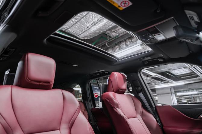 Новый Lexus LX IV 2026 года, цена 17 650 000 рублей, внедорожник, Автокод Объявления