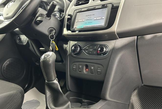 Renault Logan II Рестайлинг с пробегом 2020 года, цена 1 170 000 рублей, 76689 км, седан, Автокод Объявления