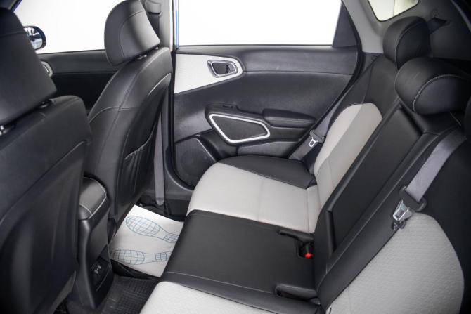 Kia Soul III Рестайлинг с пробегом 2023 года, цена 2 099 000 рублей, 43200 км, хэтчбек, Автокод Объявления