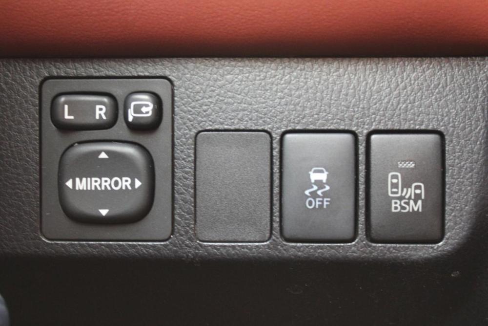 Toyota RAV4 IV (XA40) Пермь  - изображение 17