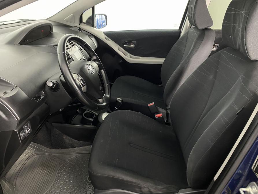 Toyota Yaris II Воронеж  - изображение 11