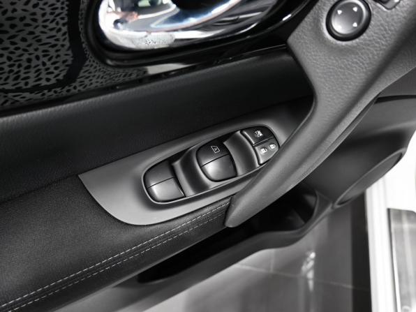 Nissan Qashqai II с пробегом 2019 года, цена 1 515 000 рублей, 82213 км, внедорожник, Автокод Объявления
