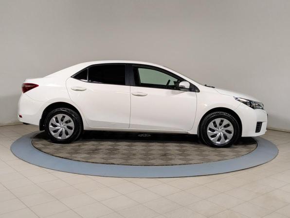 Toyota Corolla XI (E160 E170 E180) с пробегом 2013 года, цена 1 099 500 рублей, 194800 км, седан, Автокод Объявления