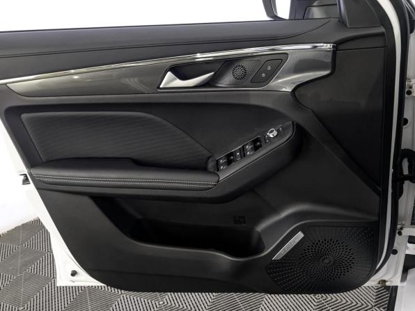 Haval Jolion I Рестайлинг с пробегом 2024 года, цена 2 300 000 рублей, 24891 км, внедорожник, Автокод Объявления