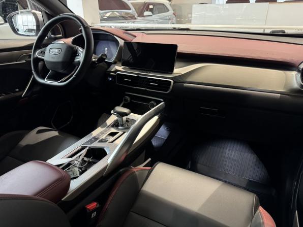 Geely Coolray I с пробегом 2023 года, цена 1 835 000 рублей, 38188 км, внедорожник, Автокод Объявления