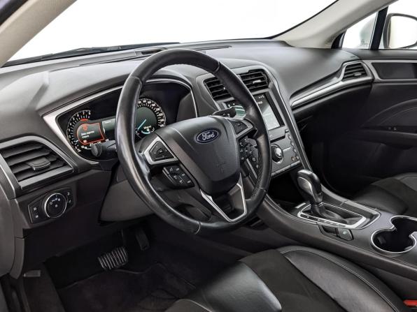 Ford Mondeo V с пробегом 2018 года, цена 1 940 000 рублей, 105357 км, седан, Автокод Объявления