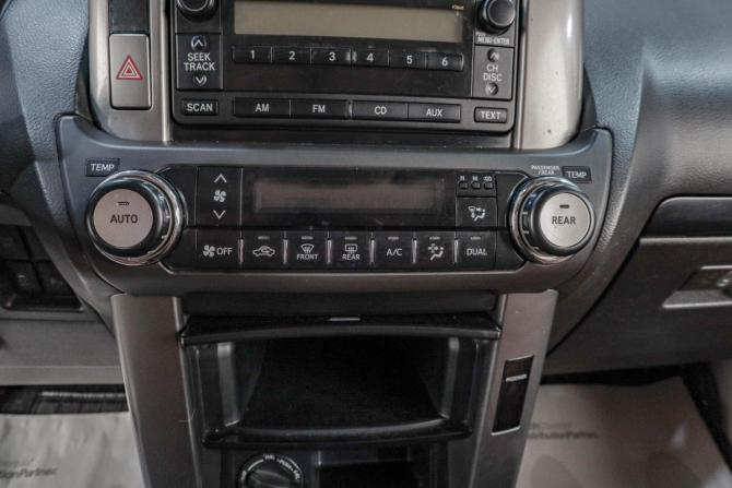 Toyota Land Cruiser Prado 150 Series с пробегом 2009 года, цена 3 089 000 рублей, 203135 км, внедорожник, Автокод Объявления