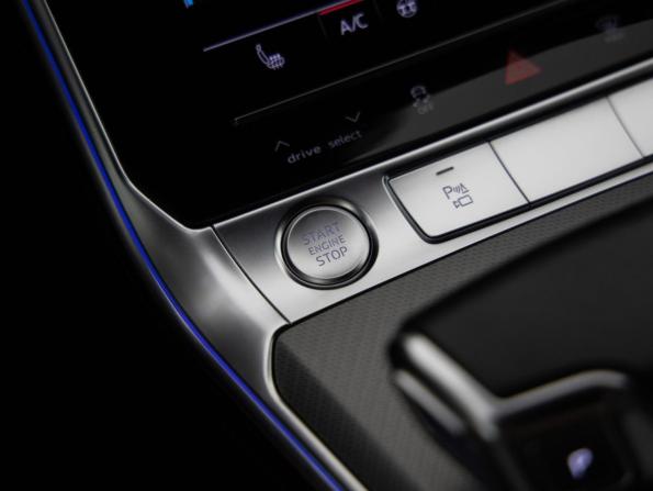 Audi A6 V (C8) с пробегом 2019 года, цена 3 199 000 рублей, 145000 км, седан, Автокод Объявления