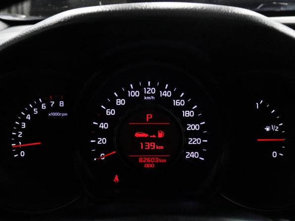 Kia Ceed II Рестайлинг с пробегом 2018 года, цена 1 447 000 рублей, 82602 км, хэтчбек, Автокод Объявления