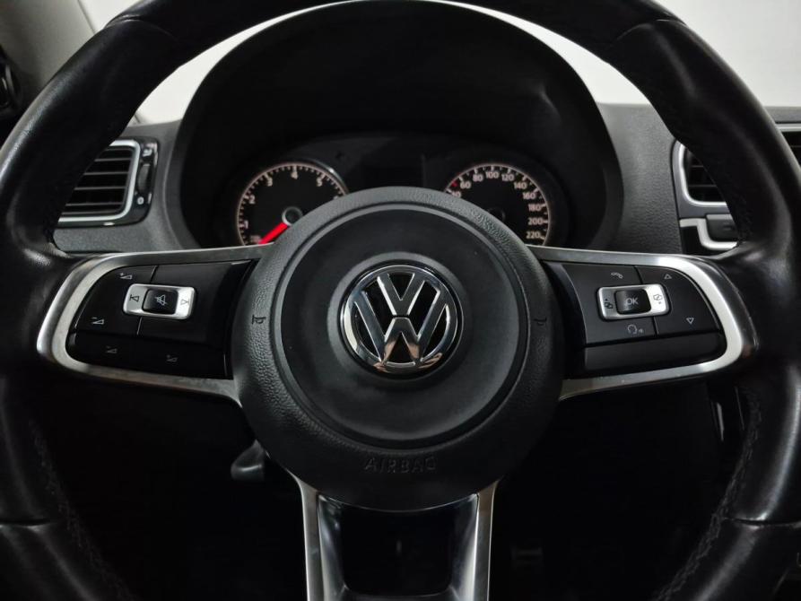 Volkswagen Polo V Рестайлинг Альметьевск  - изображение 21