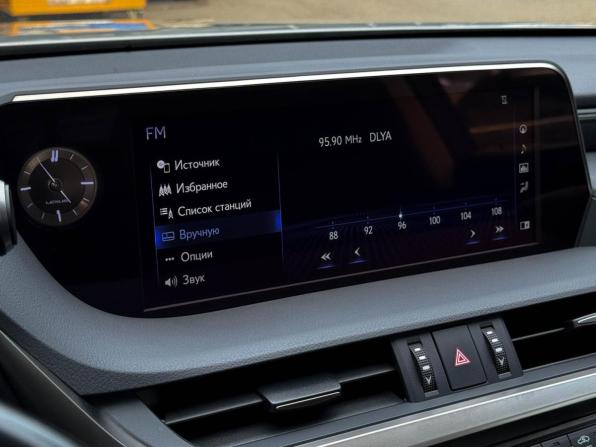 Lexus ES VII Рестайлинг с пробегом 2021 года, цена 4 349 000 рублей, 121709 км, седан, Автокод Объявления